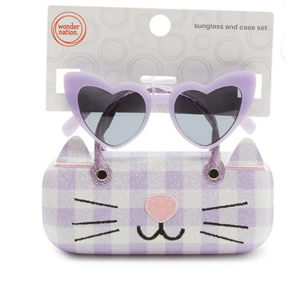 Wonder Nation Kids Heart Sunglasses With Cat Carrying Case